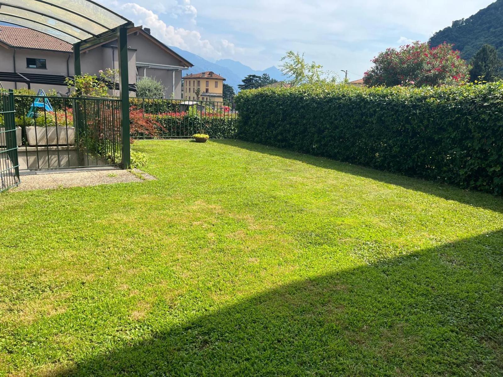 Apartment With Garden And Garage Dongo - Larihome A28 Εξωτερικό φωτογραφία