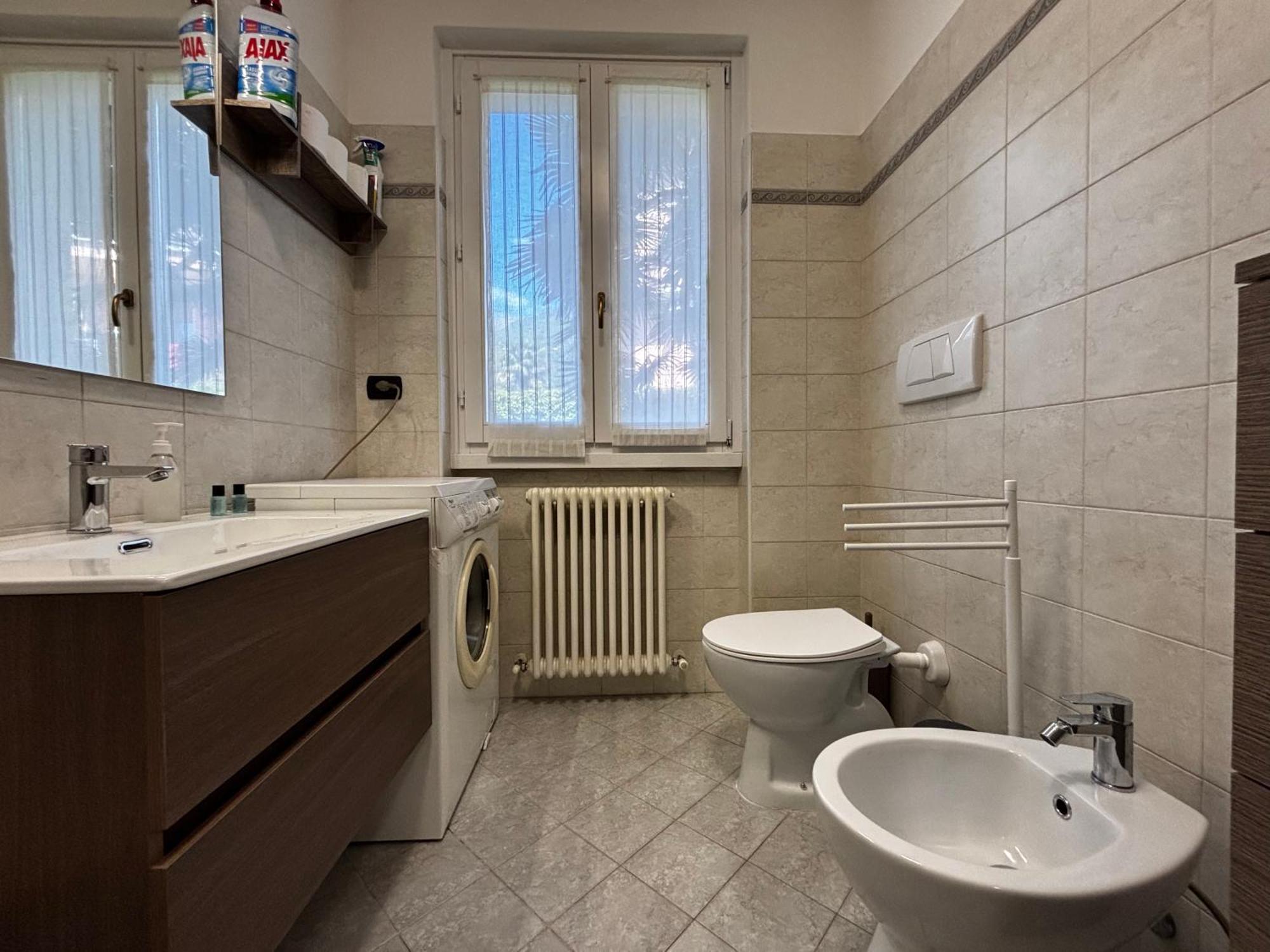 Apartment With Garden And Garage Dongo - Larihome A28 Εξωτερικό φωτογραφία
